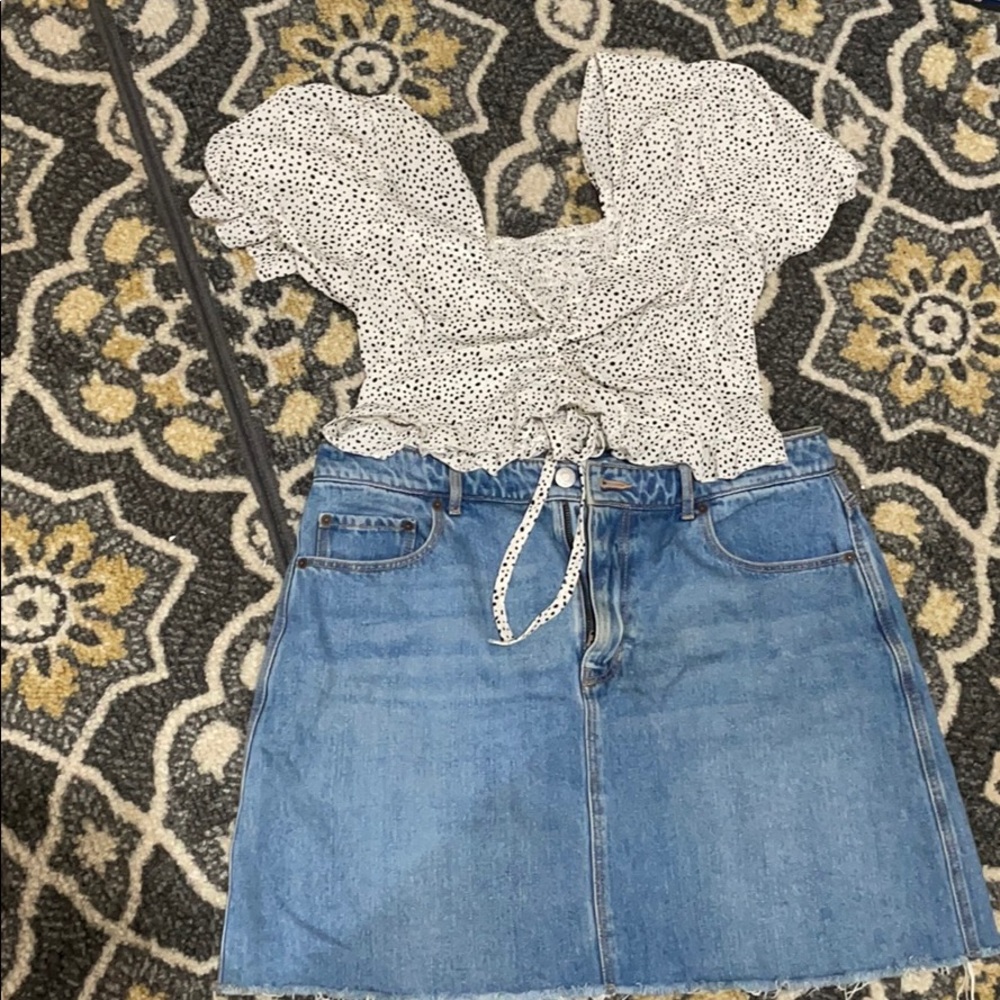 Bundle skirt and blouse 💕